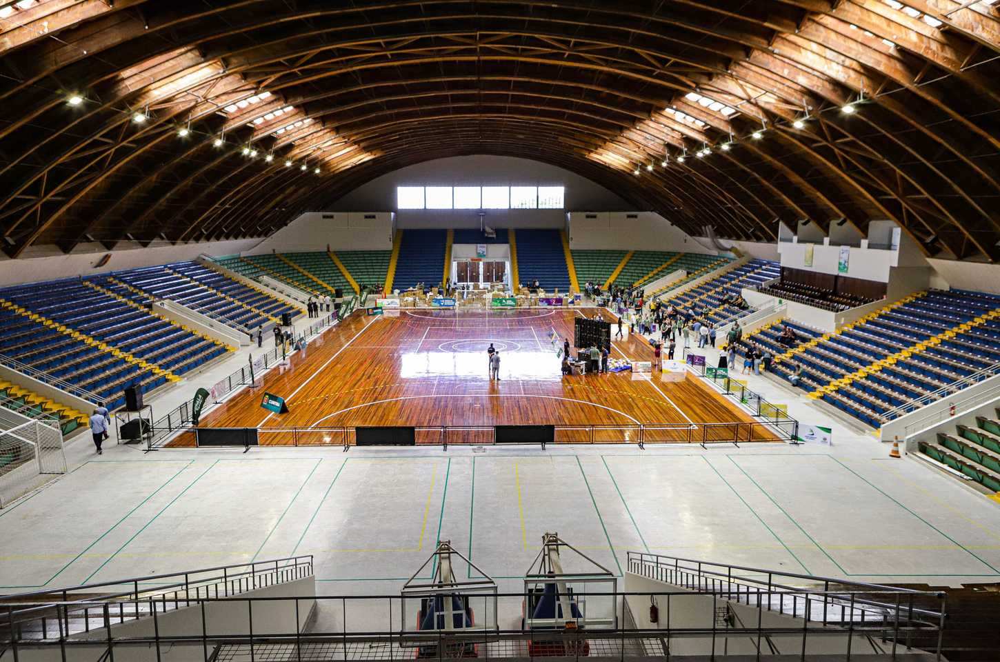 Plano decenal do esporte paranaense é entregue em sessão solene