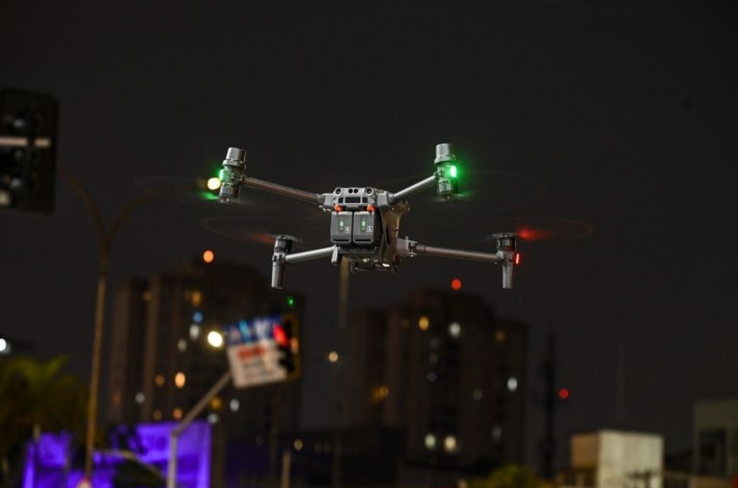 PM prende suspeito de furto ‘quebra-vidro’ com apoio de helicóptero na zona oeste
