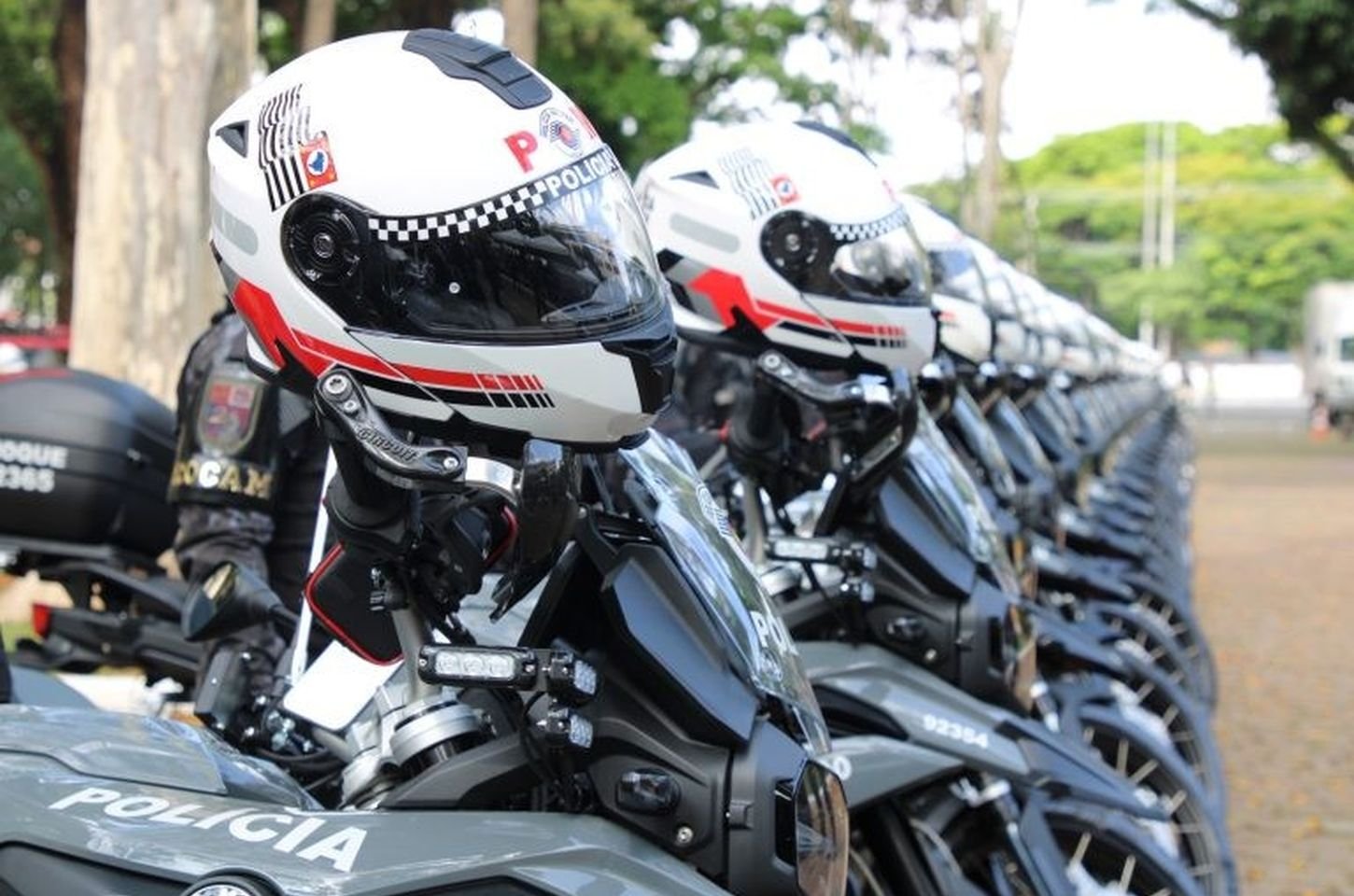PM prende suspeito e recupera moto furtada em Sorocaba com apoio aéreo
