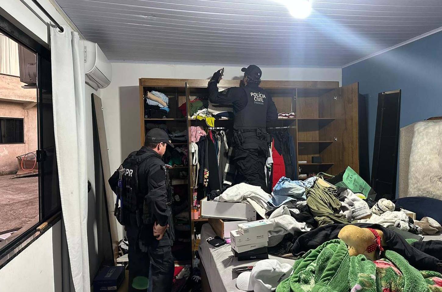 Polícia prende seis suspeitos de roubo de cargas em rodovias do Paraná