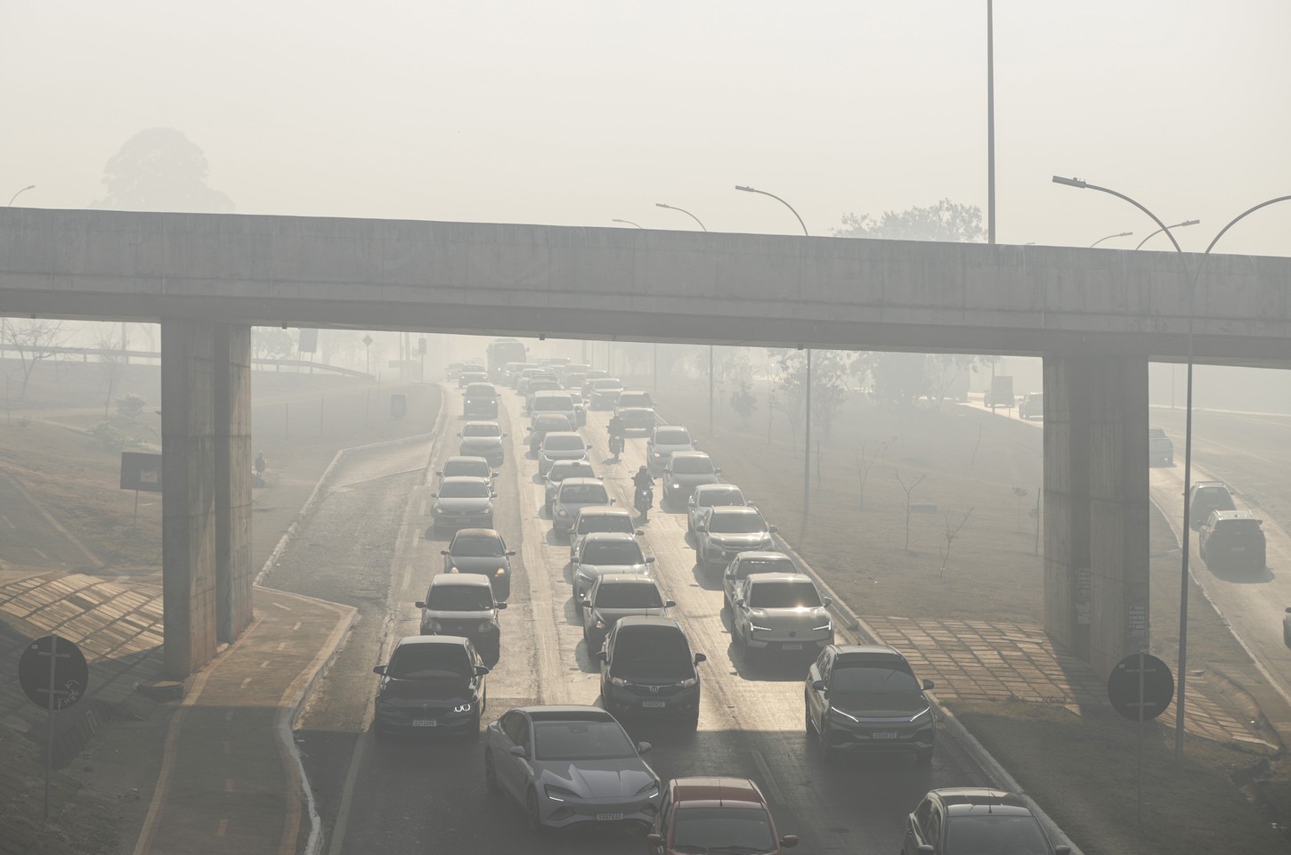 Poluição do ar no Brasil ultrapassa limites da OMS, aponta relatório