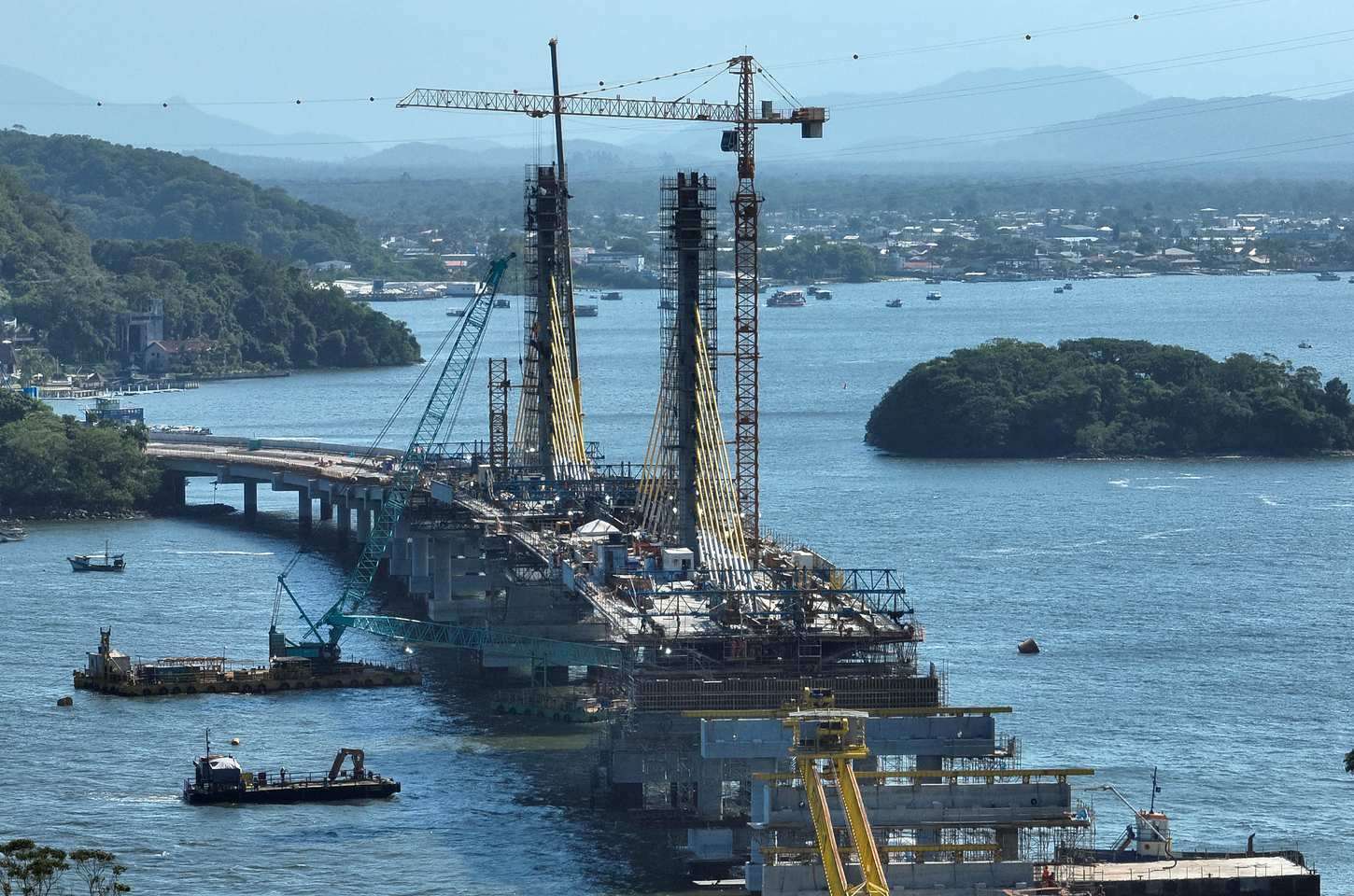 Ponte de Guaratuba já injeta R$ 368 milhões no PIB do Paraná durante obras