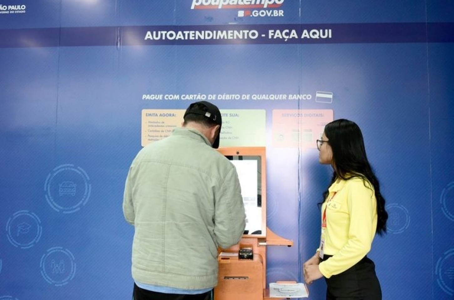 Poupatempo Móvel fecha 2025 com mais de 13,7 mil atendimentos itinerantes