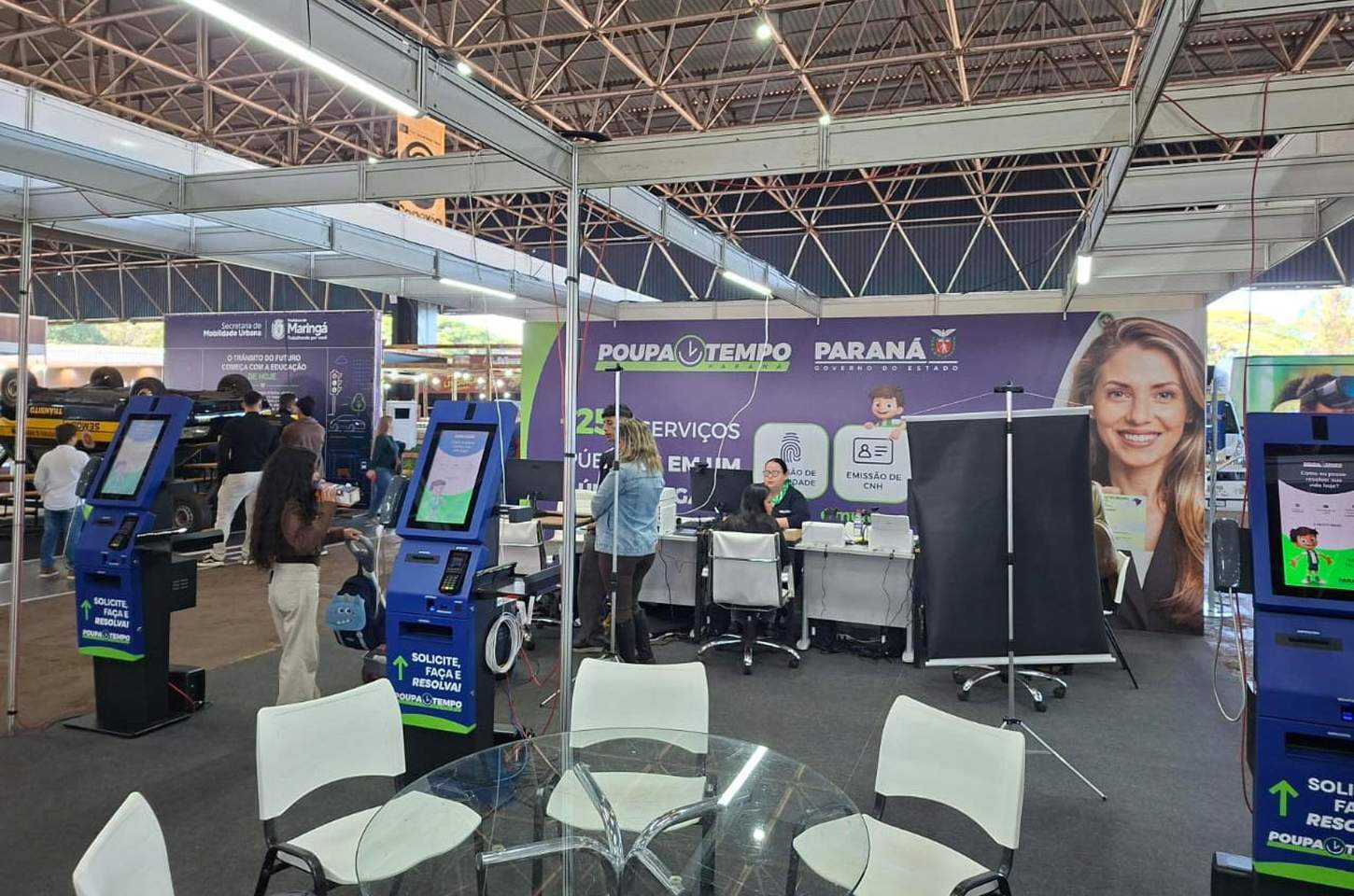 Poupatempo Paraná marca presença na Expoingá pela primeira vez