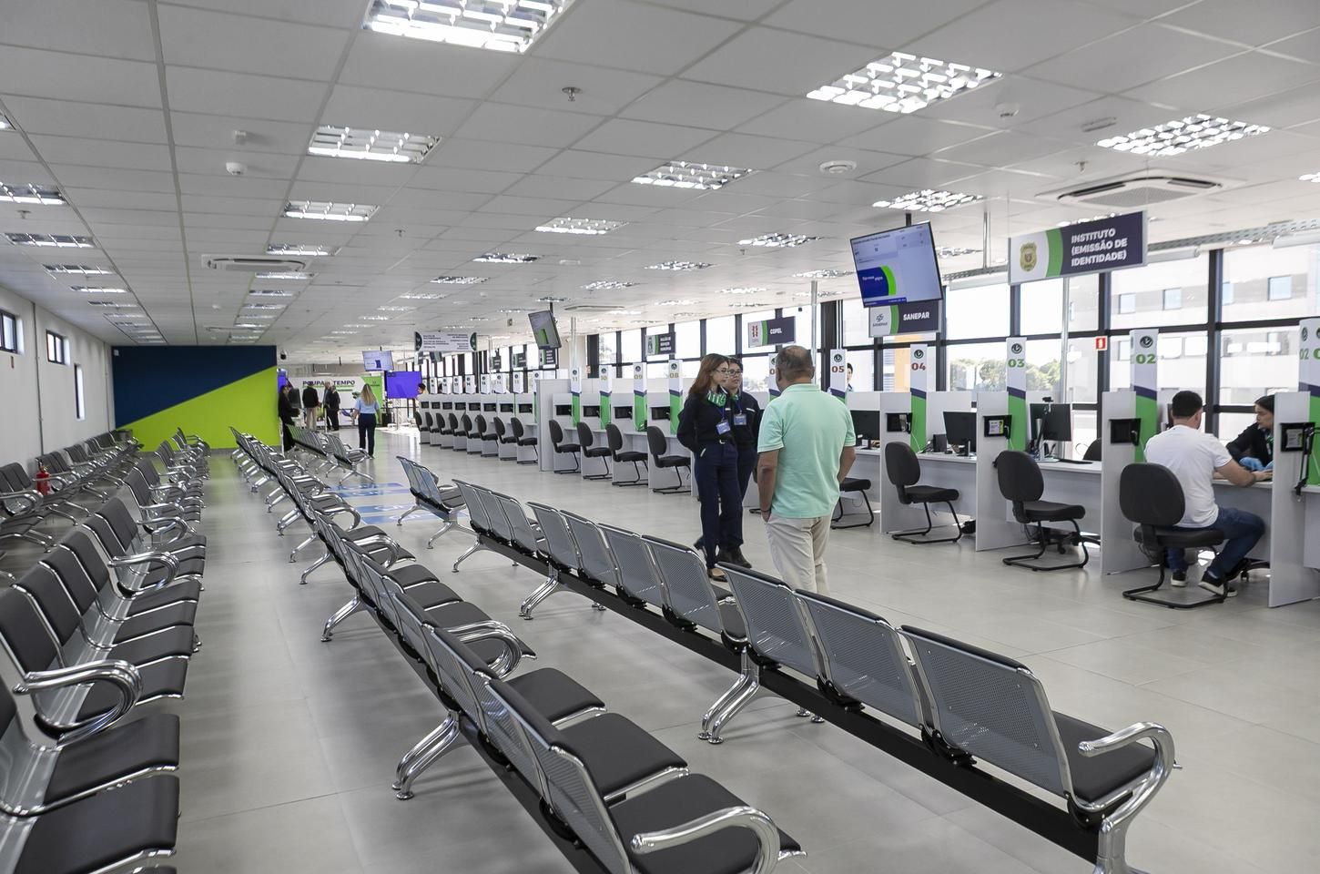Poupatempo Paraná retoma atendimentos após recesso de fim de ano