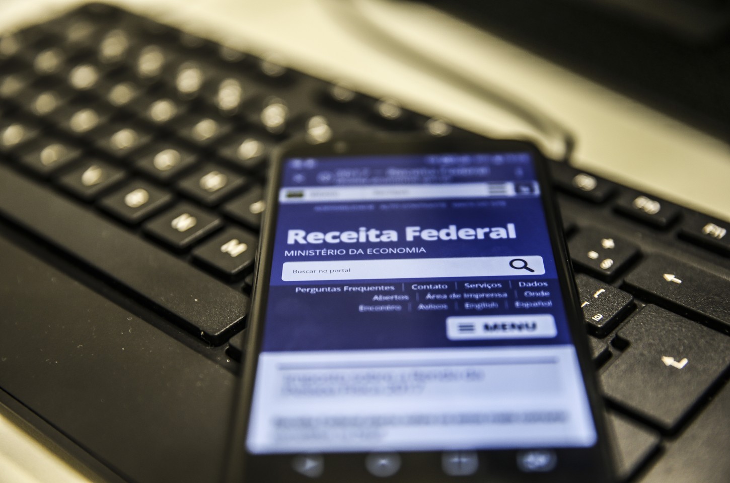 Prazo para envio de comprovantes de renda termina nesta sexta