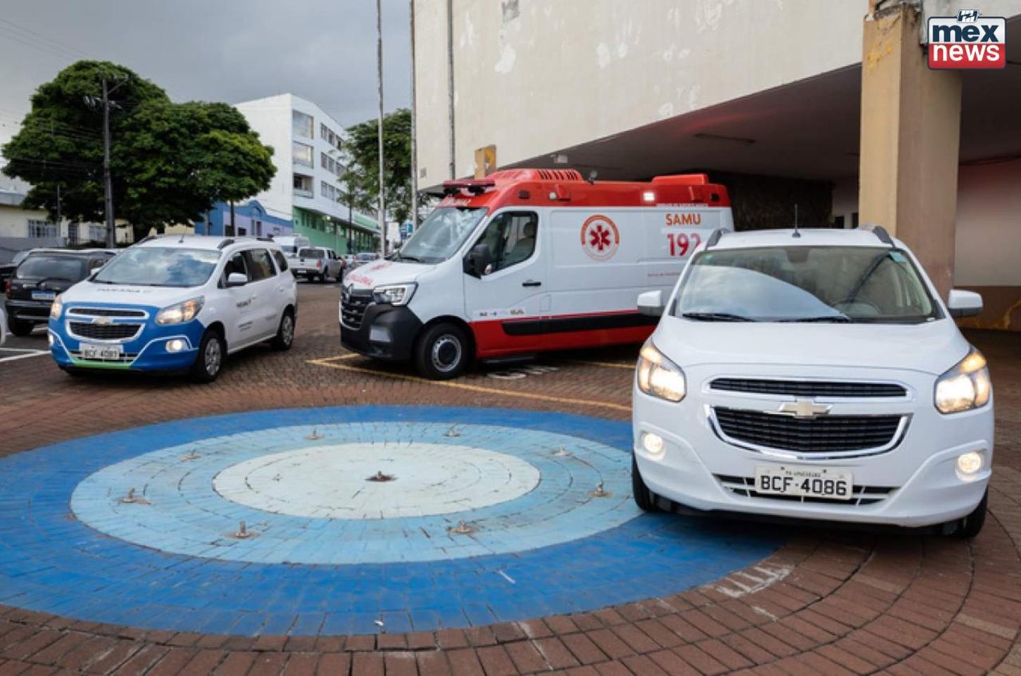 Prefeitura de Apucarana entrega novos veículos para reforçar atendimento em saúde
