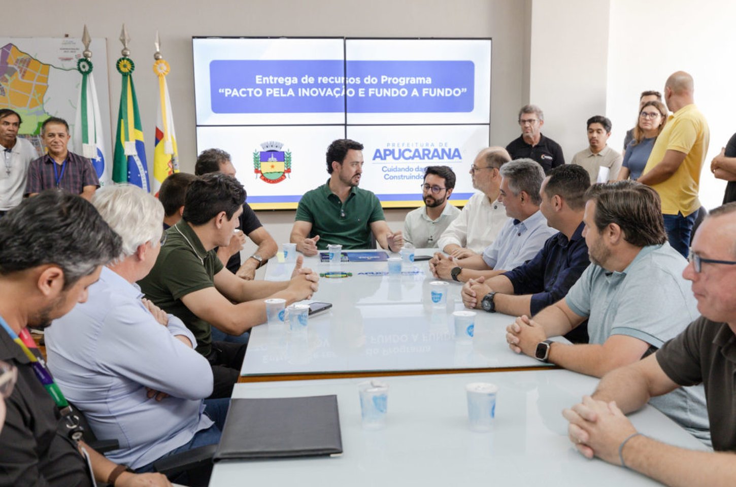 Prefeitura transforma rodoviária de Apucarana em Espaço Maker da Inovação