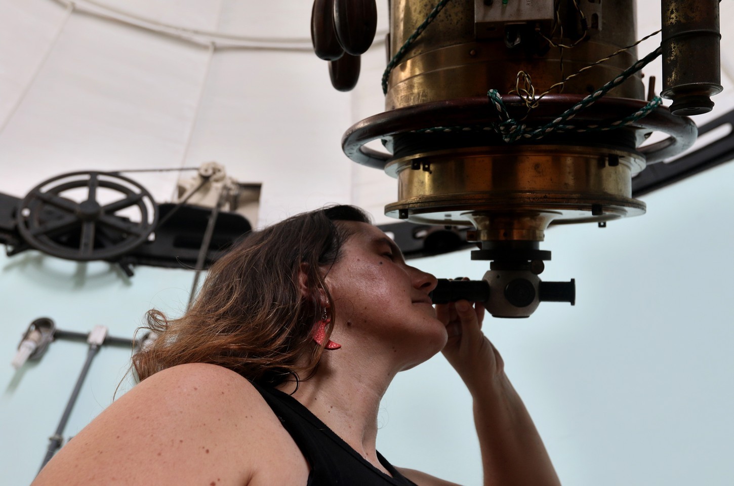 Produção científica brasileira volta a crescer após dois anos de queda