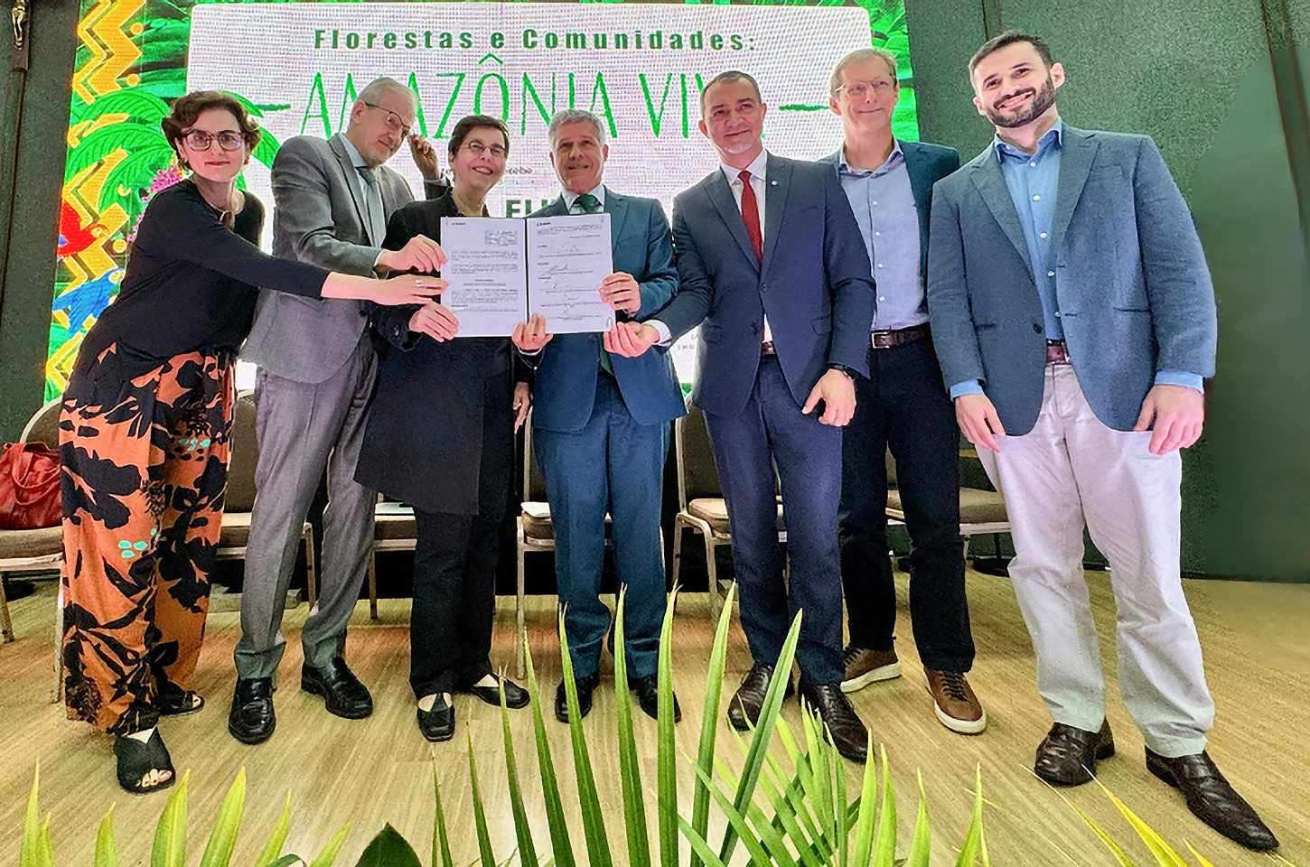 Programa Amazônia Viva investe R$ 96,6 milhões em produtos da floresta