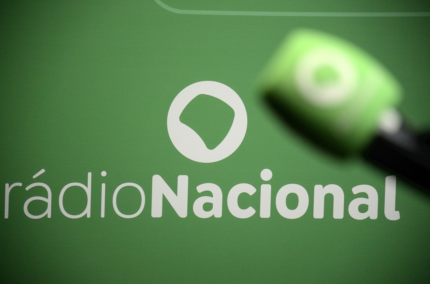 Rádio Nacional FM de Brasília bate recorde histórico de audiência em 2026