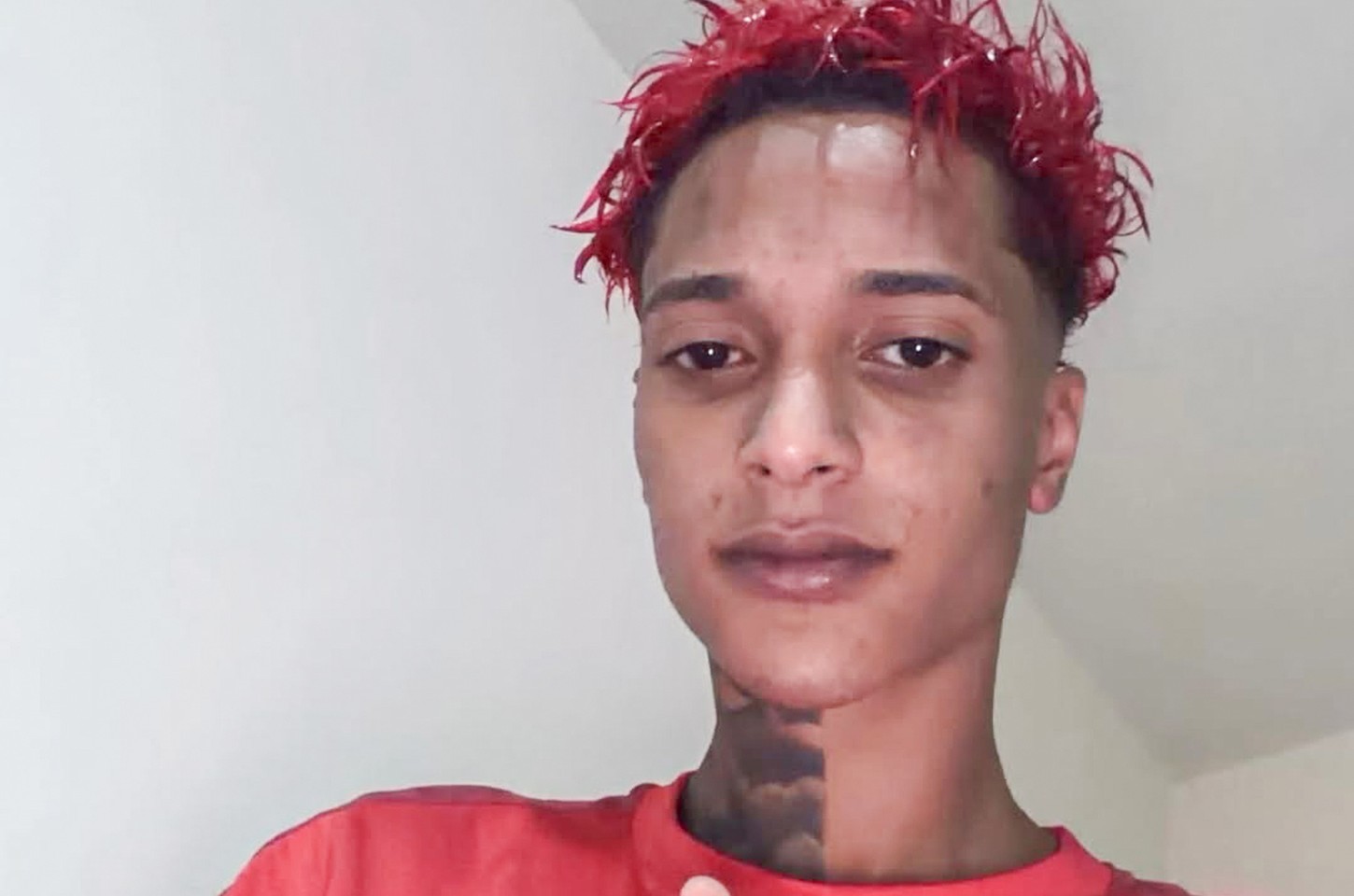 Rapper Oruam é considerado foragido após ordem de prisão no Rio
