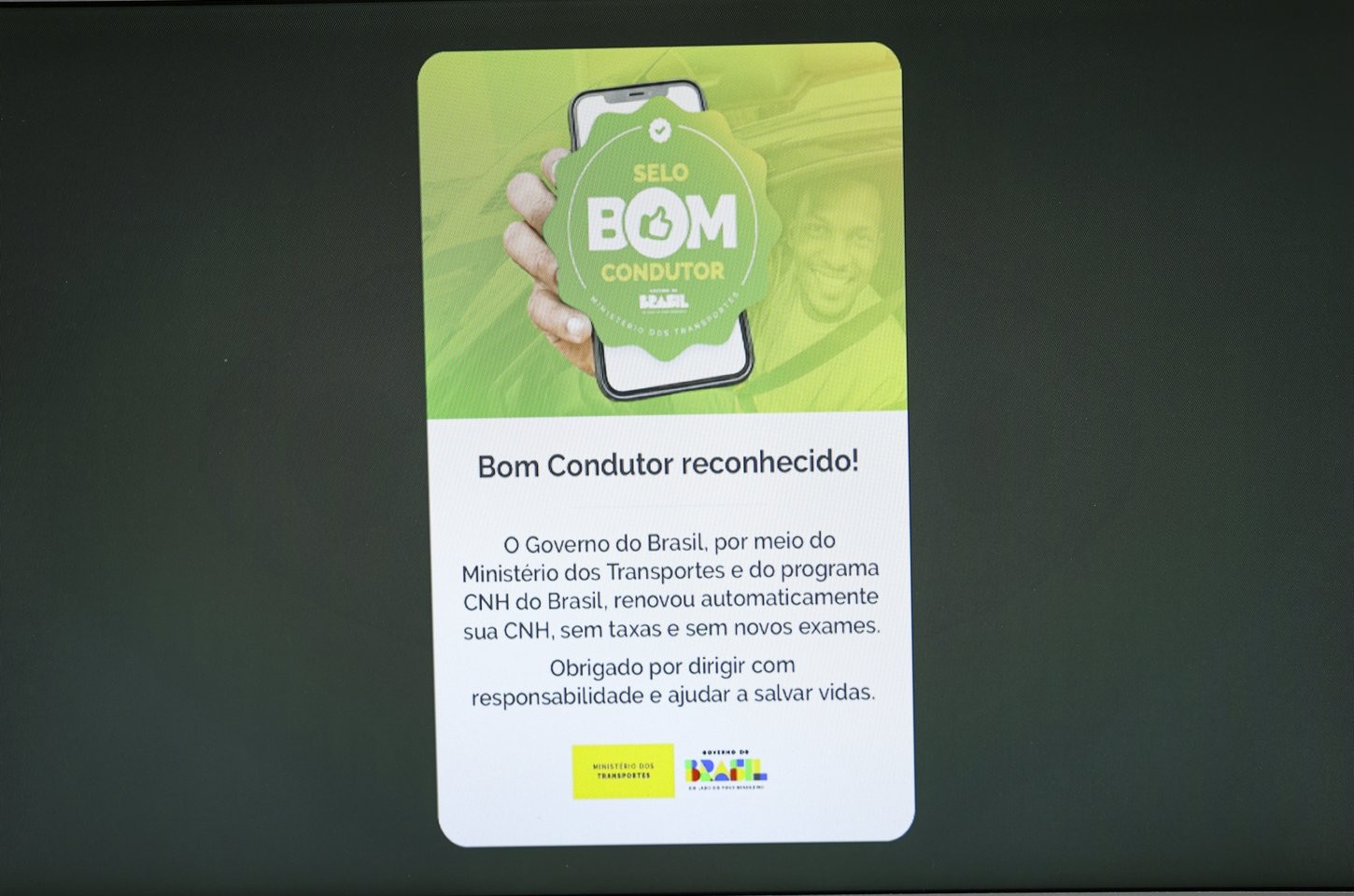 Renovação automática da CNH beneficia mais de 320 mil motoristas em uma semana