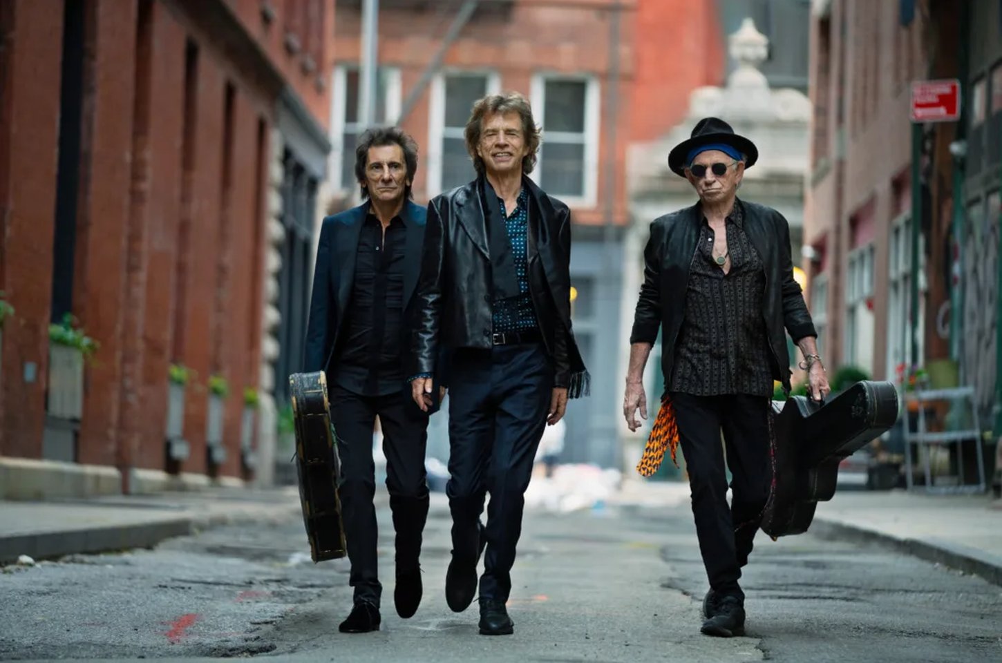 Rolling Stones lançam novo álbum com festa no Brooklyn