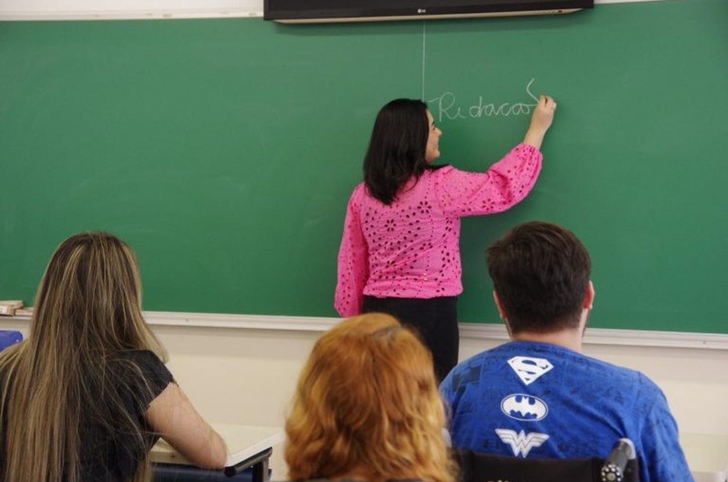 São Paulo abre 2.374 vagas para professores em concurso público