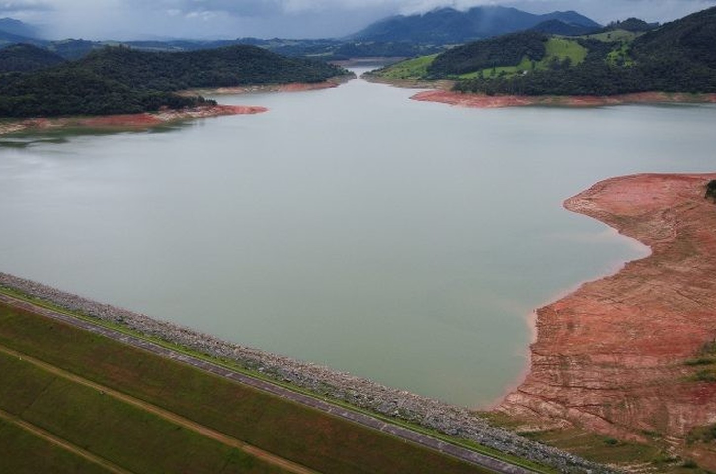 São Paulo economiza 151 bilhões de litros de água com obras e gestão