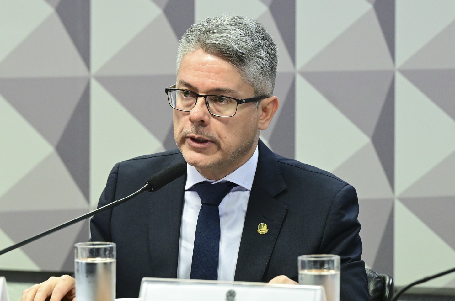 Senado aprova novo marco legal para combater crime organizado no Brasil