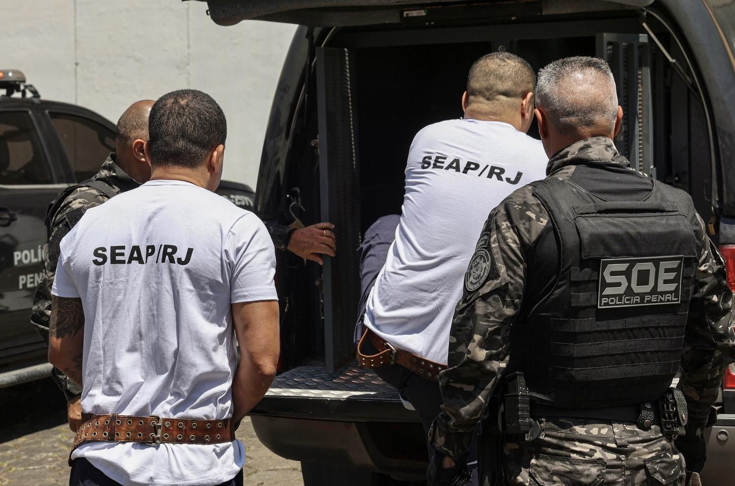 Sete chefes do Comando Vermelho transferidos para presídios federais