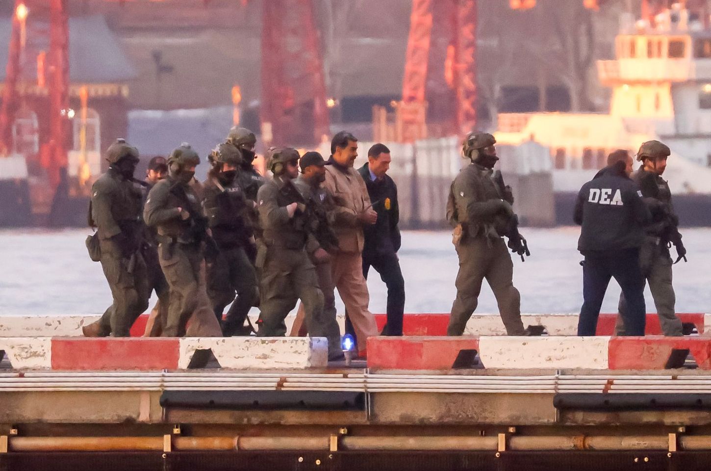 Soldado indiciado por apostas com informações secretas sobre captura de Maduro