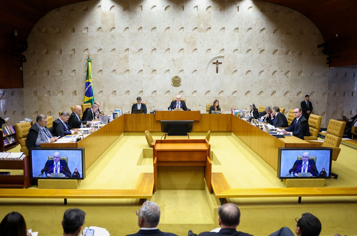 STF decide hoje sobre o futuro da CPMI do INSS