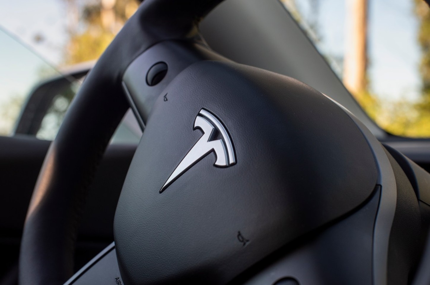 Tesla's Full Self-Driving software is creeping into Europe | TechCrunch