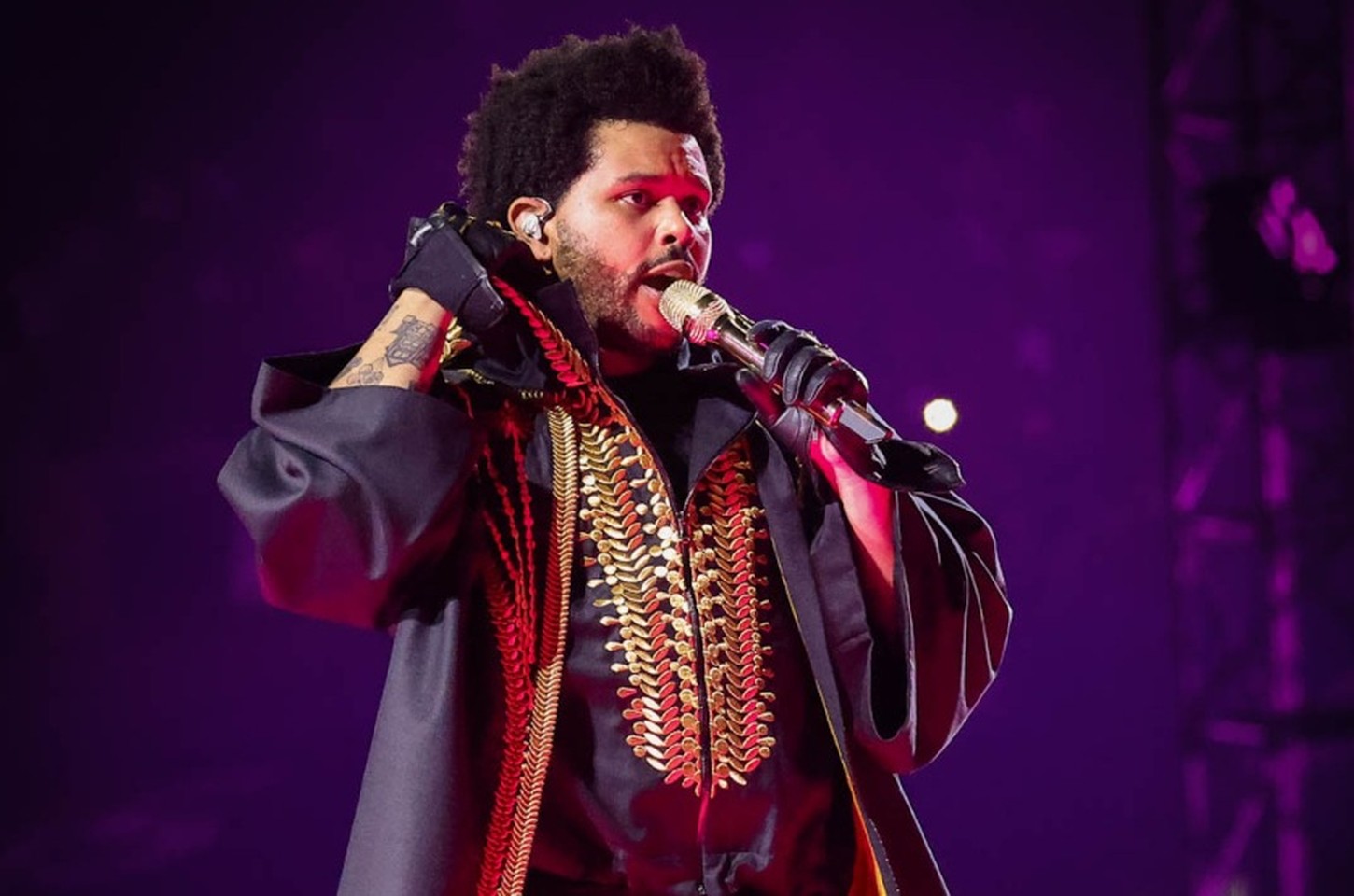 The Weeknd no Rio: Anitta canta parceria inédita e show tem hits