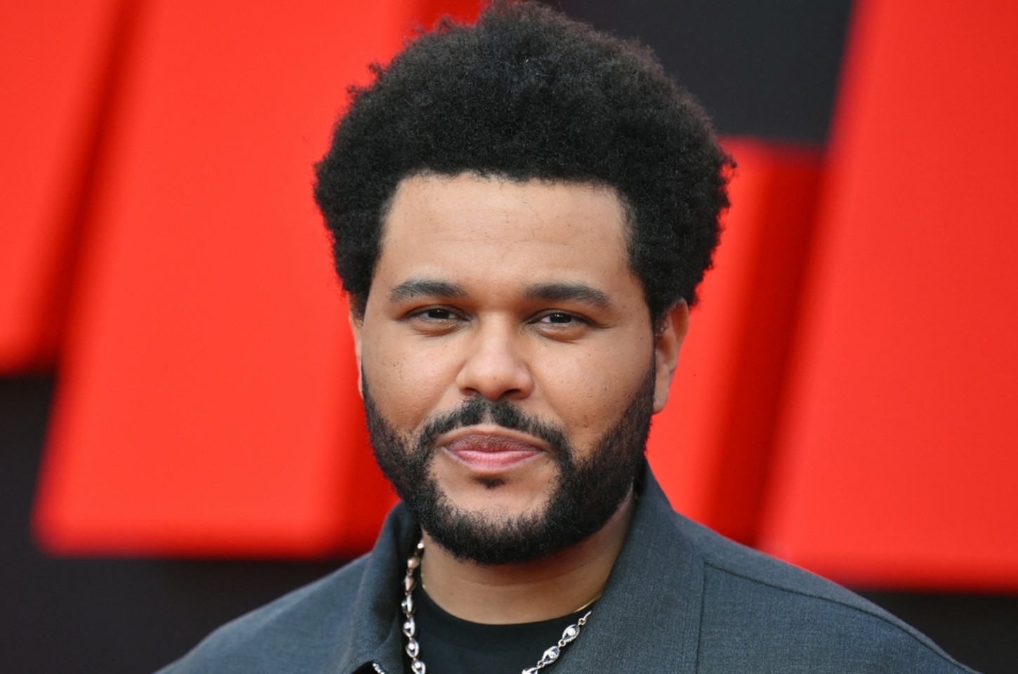 The Weeknd retorna ao Brasil com turnê épica e setlist de 40 músicas