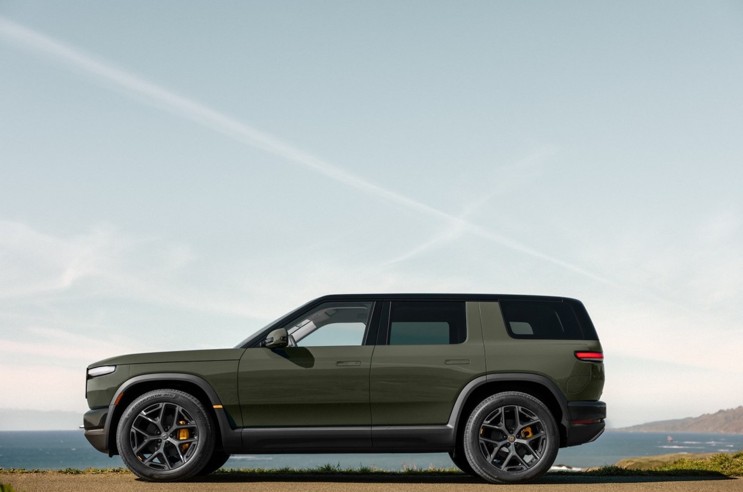 Tornado atinge fábrica da Rivian em Illinois, mas produção do R2 deve retomar
