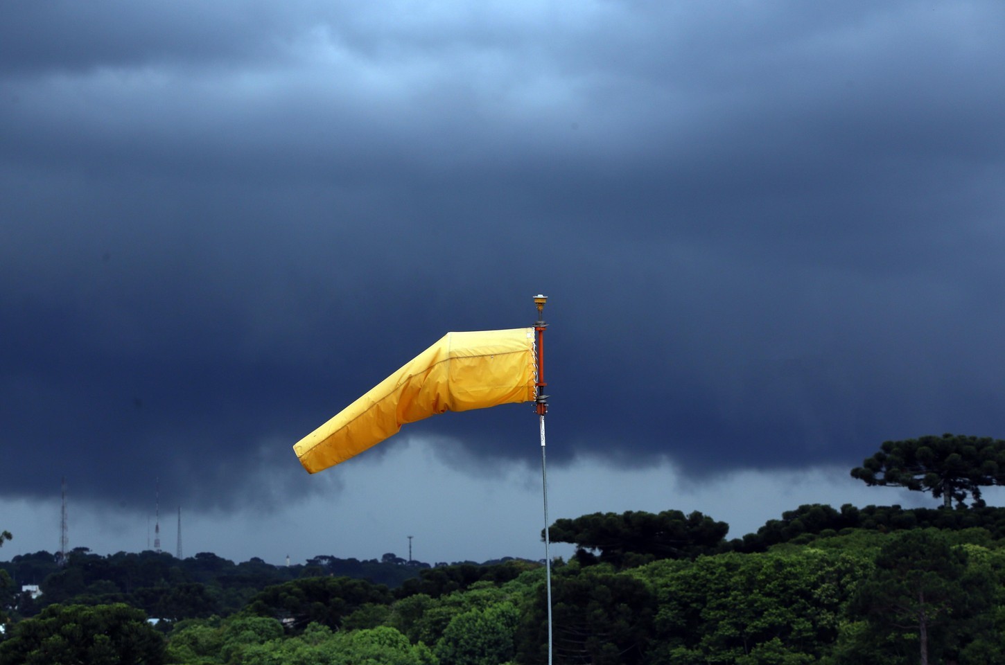 Tornados, ciclones e furacões: entenda as diferenças entre os fenômenos