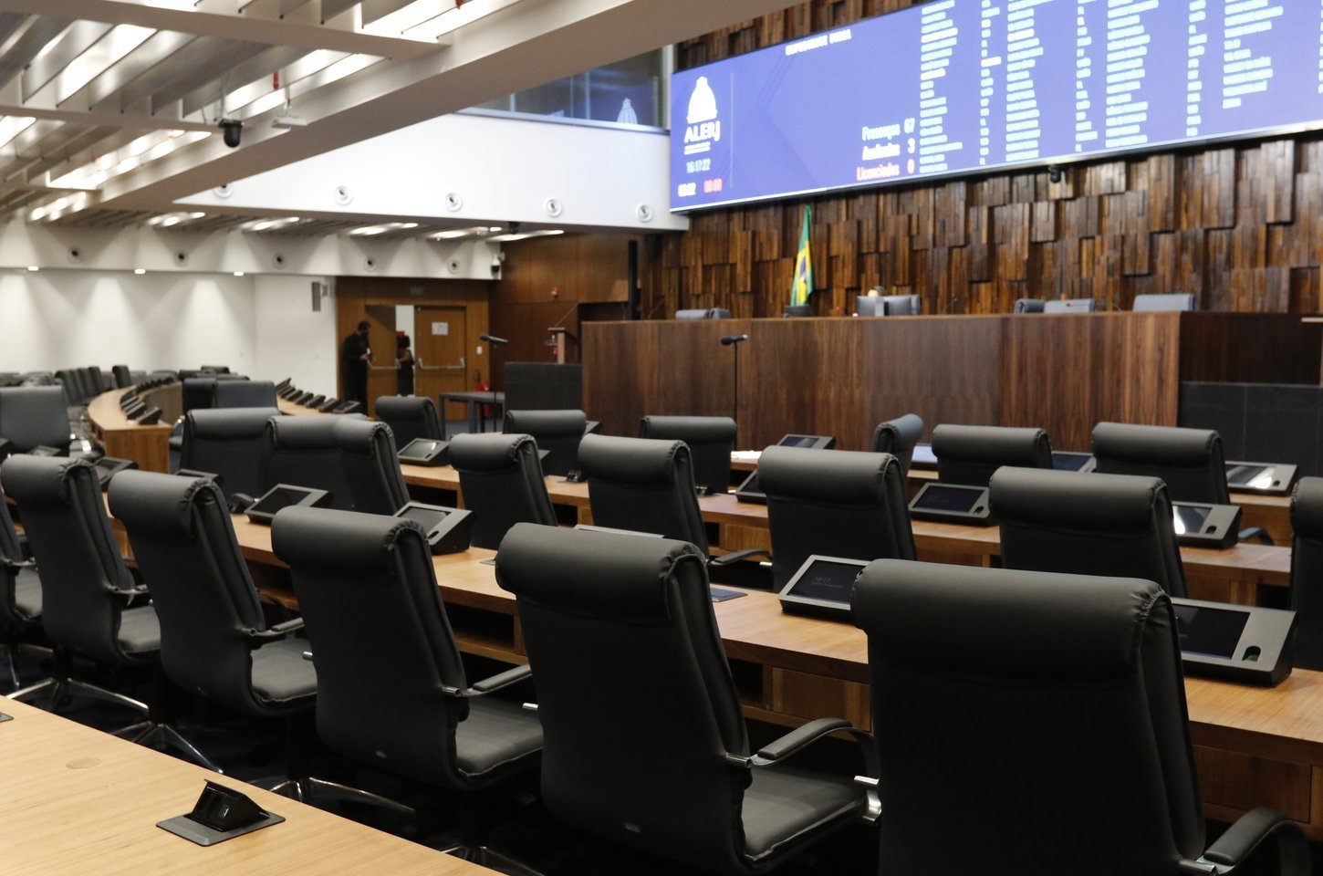 TRE-RJ homologa retotalização de votos e confirma eleição de deputado estadual