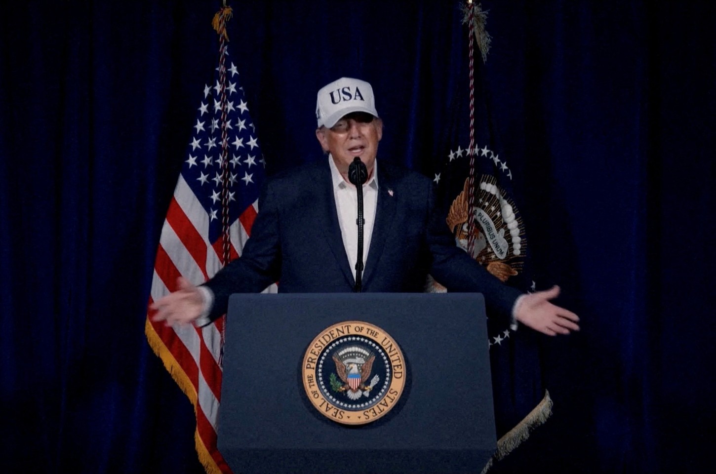 Trump justifica ataque ao Irã como defesa dos EUA e promete impedir arma nuclear