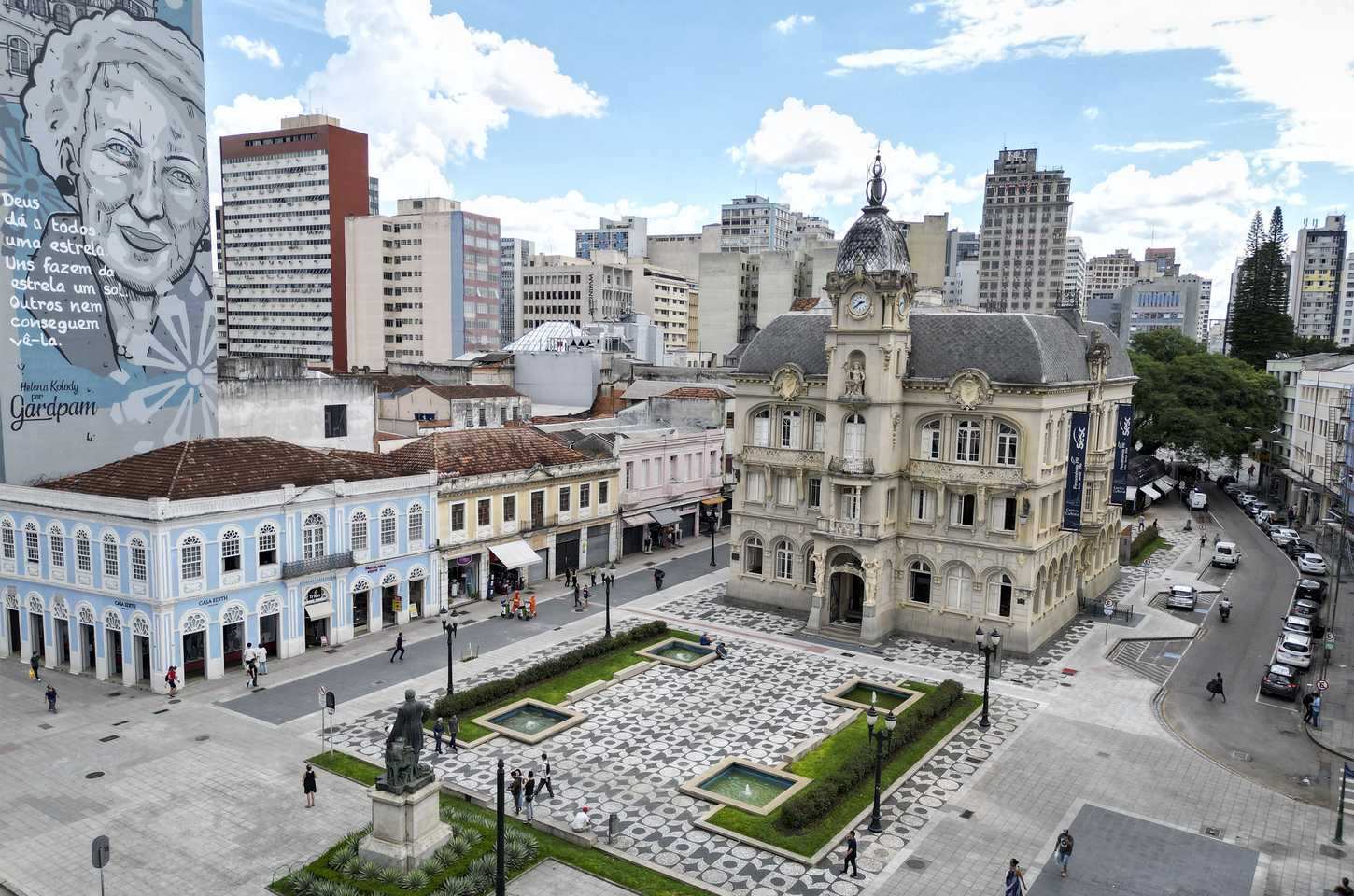 Turismo de arquitetura: a história do Paraná contada por suas construções