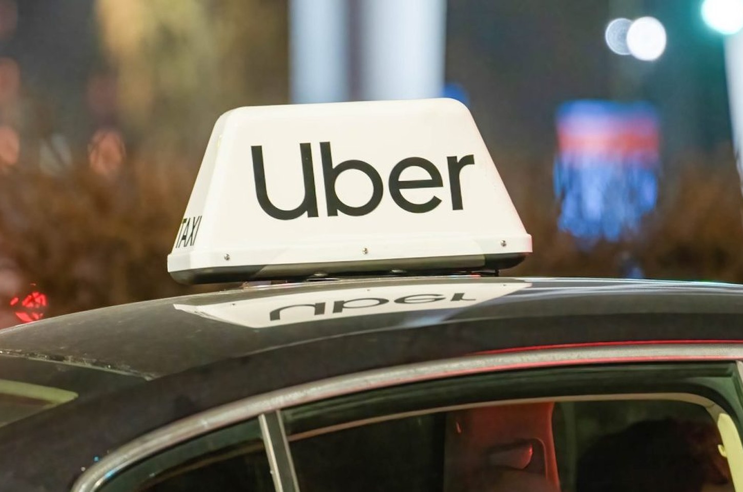 Uber agora permite reservar hotéis diretamente pelo app, em nova expansão de serviços