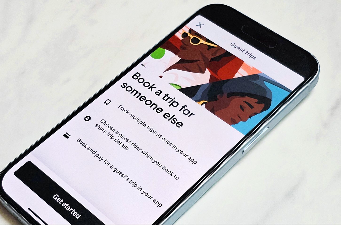 Uber avança rumo ao superapp com hotéis e assinatura