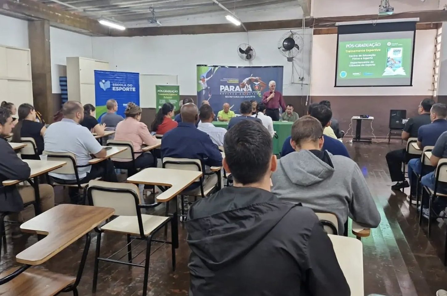 UEL e governo do Paraná oferecem 300 vagas gratuitas em especialização esportiva