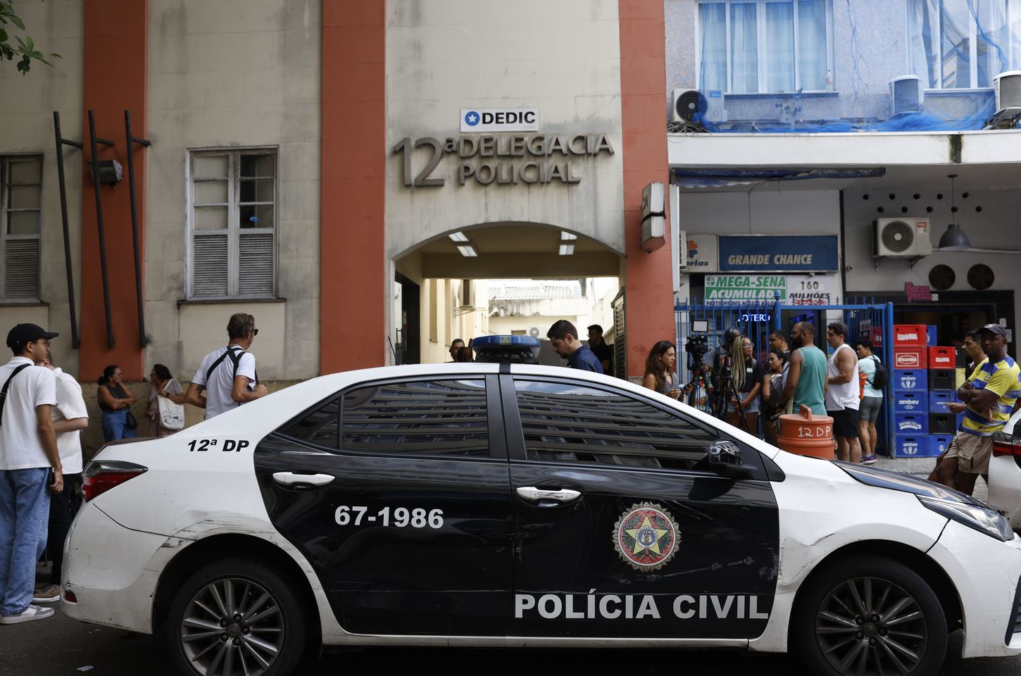 Último adolescente indiciado por estupro coletivo no Rio se entrega à polícia