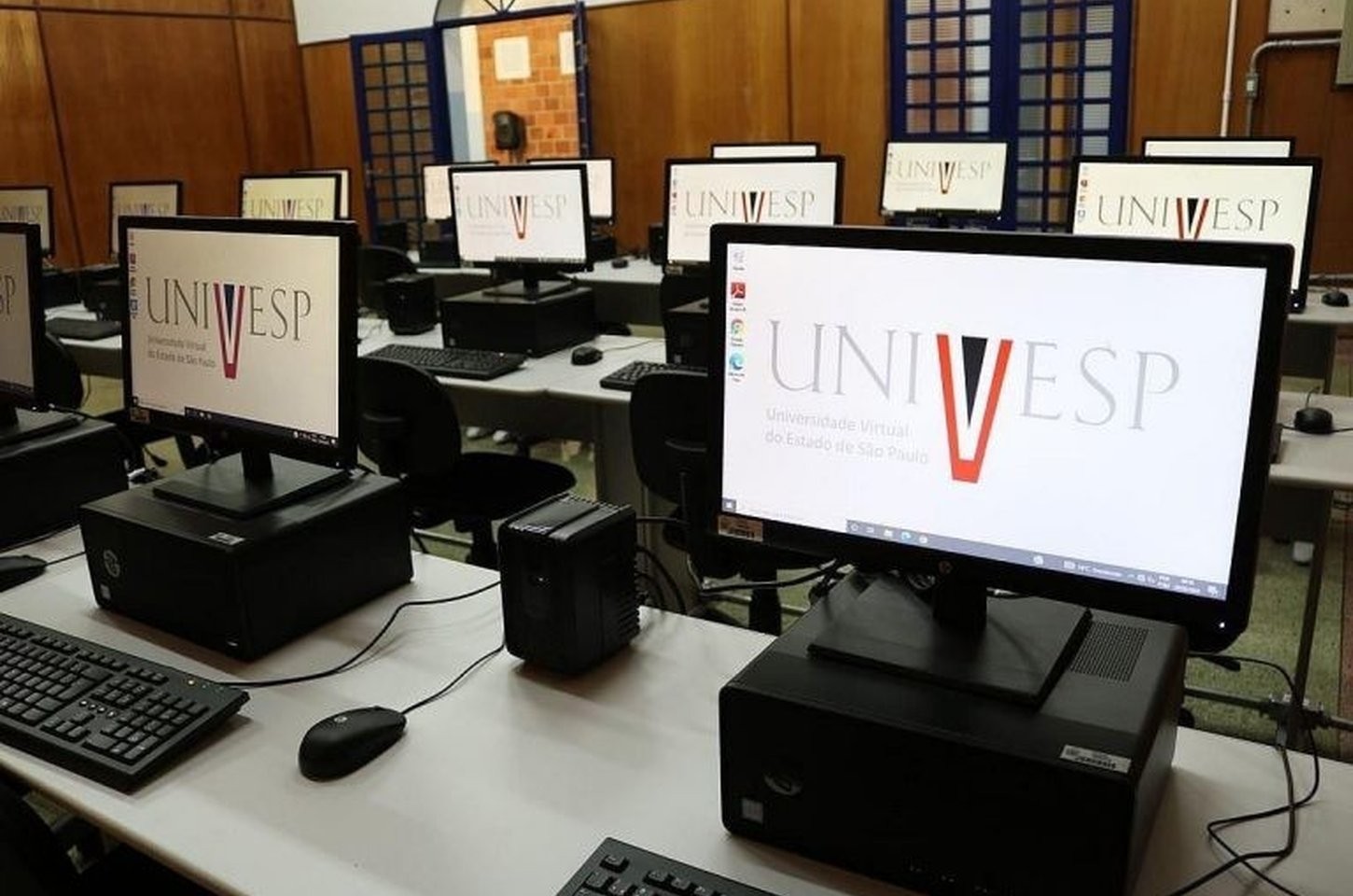 Univesp abre 24 mil vagas gratuitas para vestibular 2026 com novo curso de IA