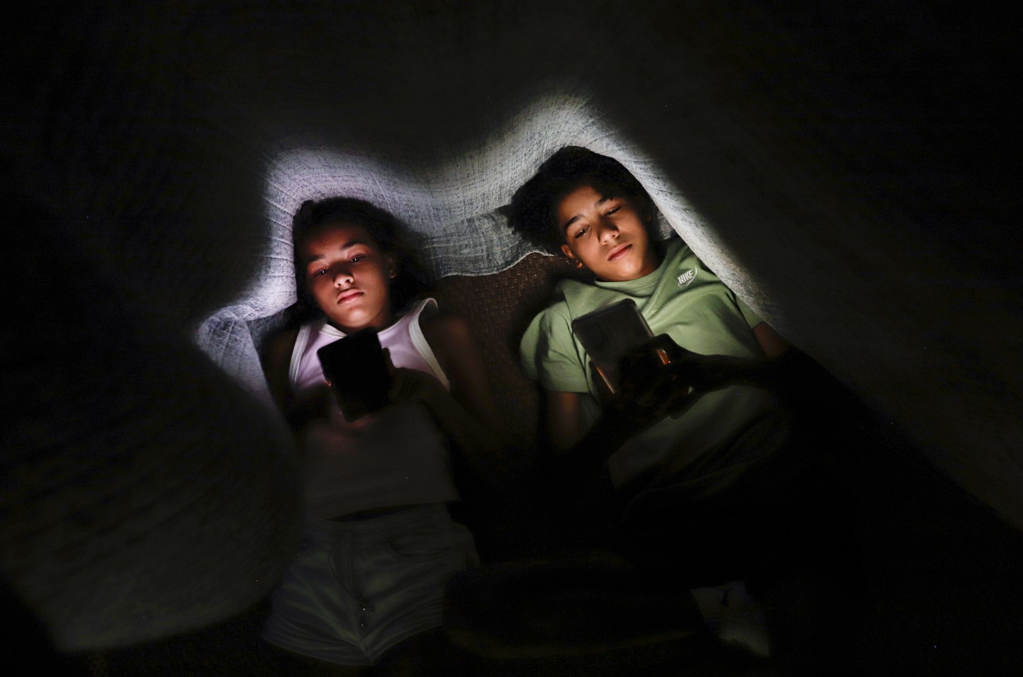 Uso de telas na primeira infância mais que dobra no Brasil em uma década