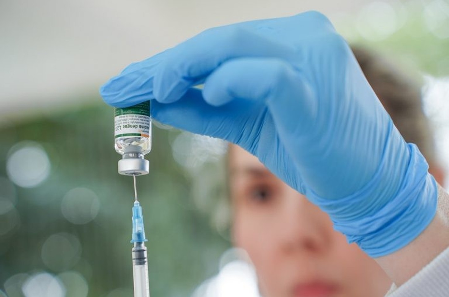 Vacina 100% brasileira contra dengue começa a ser aplicada em SP