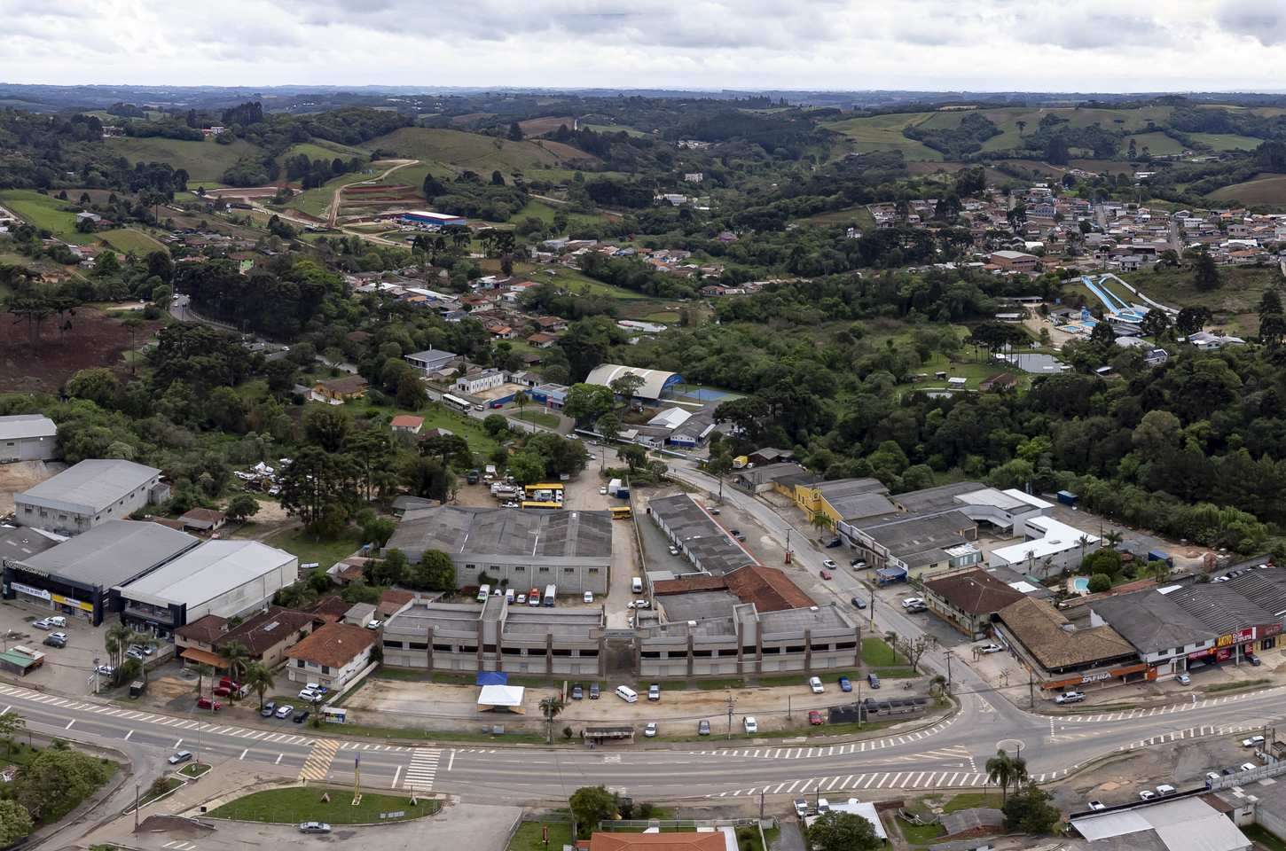 Vazios urbanos na região metropolitana de Curitiba chegam a 60%