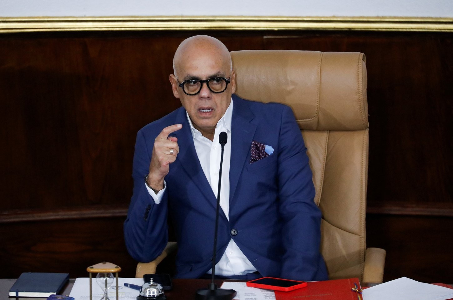 Venezuela anuncia libertação de presos em gesto de busca pela paz