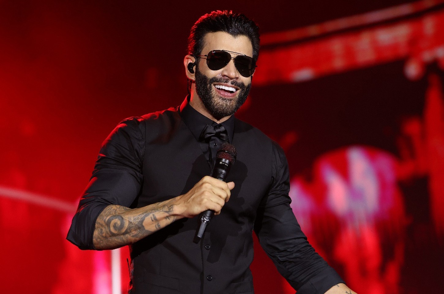 Verão Maior Paraná atrai multidão com shows gratuitos no litoral