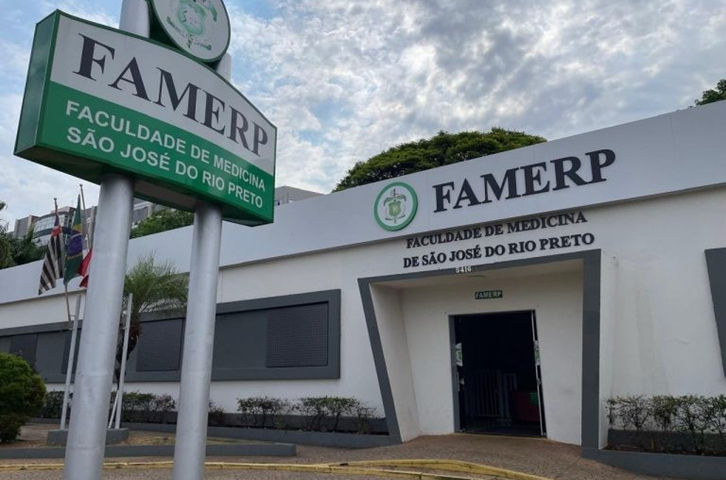 Vestibular da Famerp reúne mais de 14 mil candidatos em busca de vaga