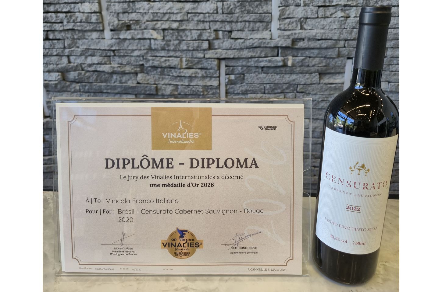 Vinícola paranaense conquista dois ouros em concurso mundial de vinhos na França