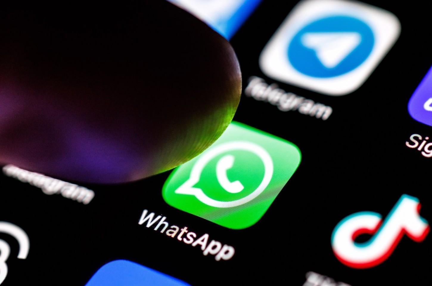 WhatsApp adiciona recarga de celular na Índia para impulsionar transações