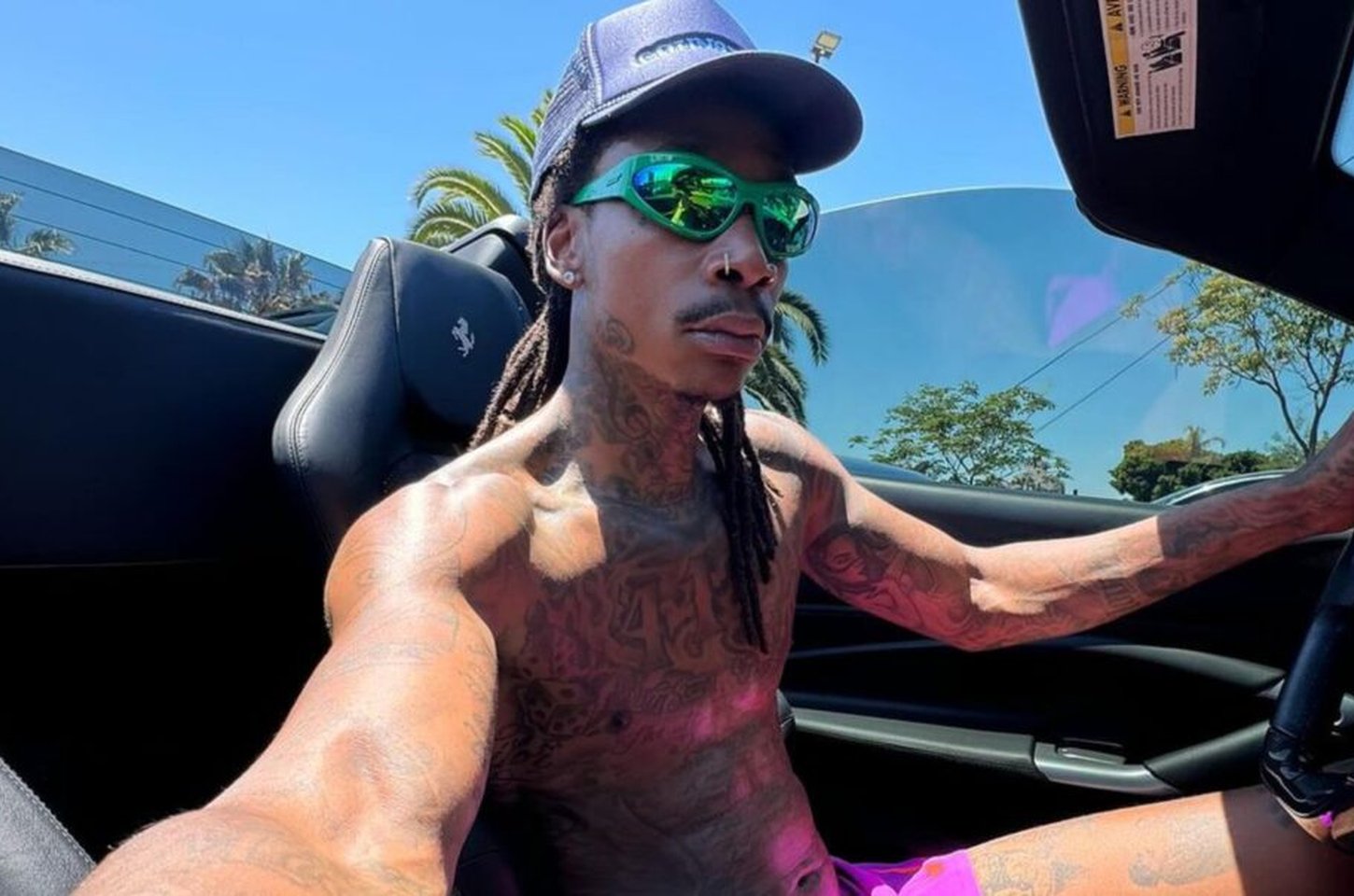 Wiz Khalifa condenado a 9 meses de prisão na Romênia por posse de drogas