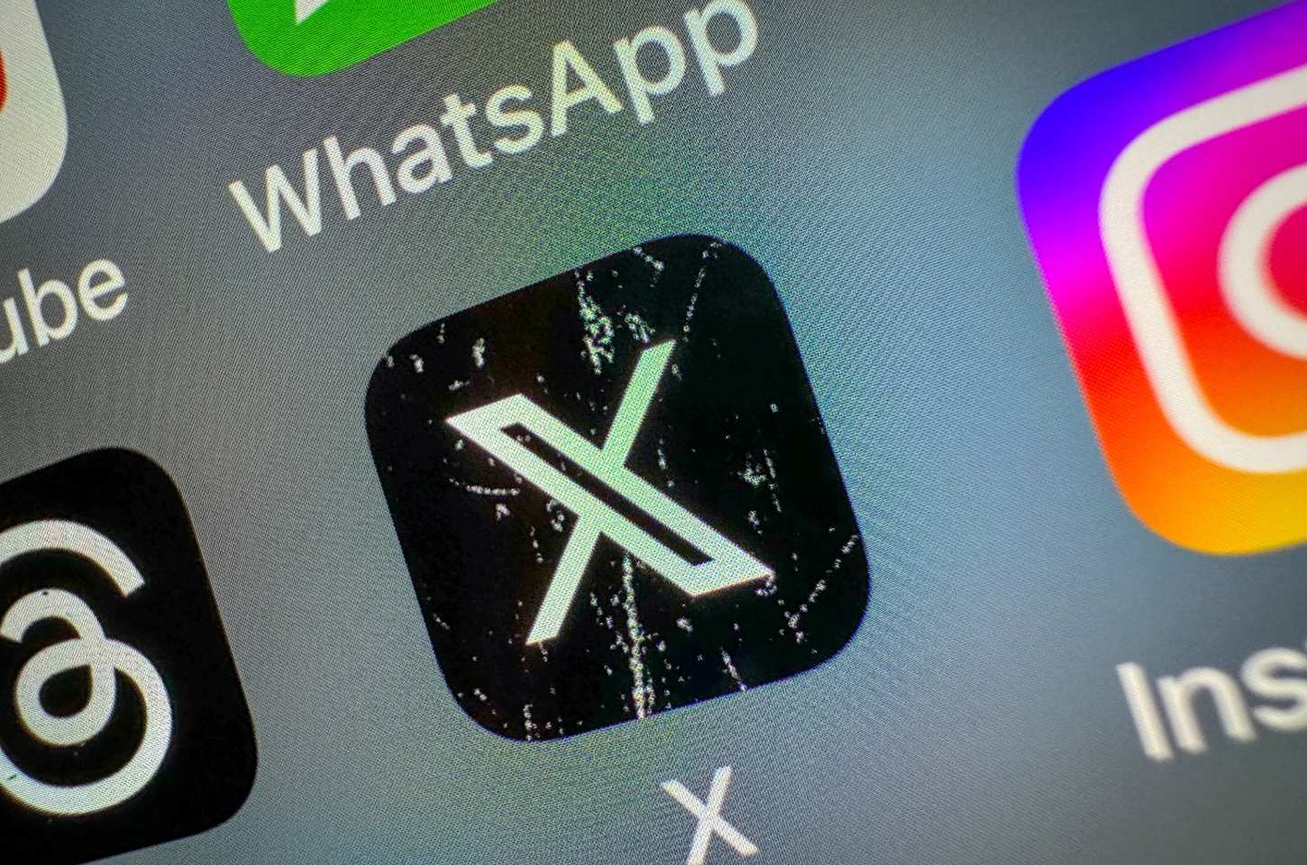 X reconstrói plataforma de anúncios com IA para reconquistar anunciantes
