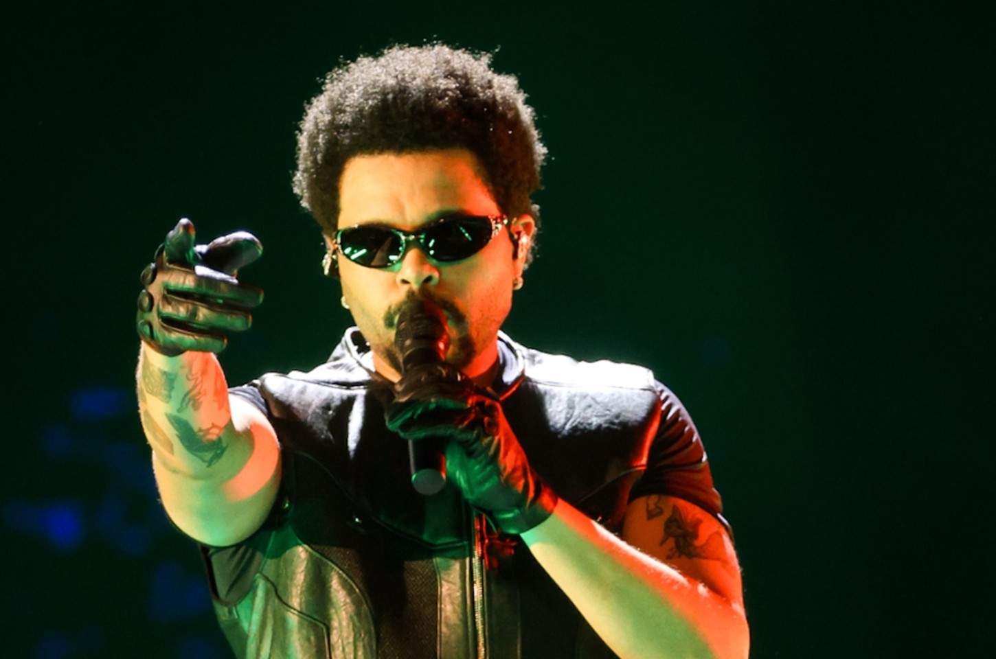 XO e XOTWOD: entenda os significados das siglas do universo de The Weeknd